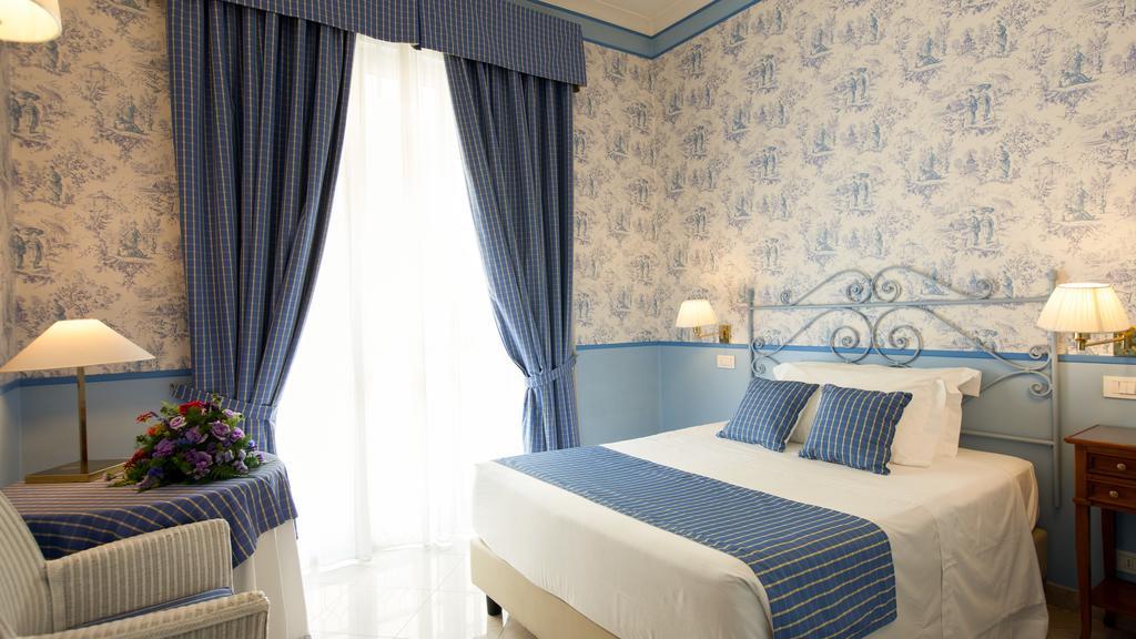 Hotel Victoria&iside